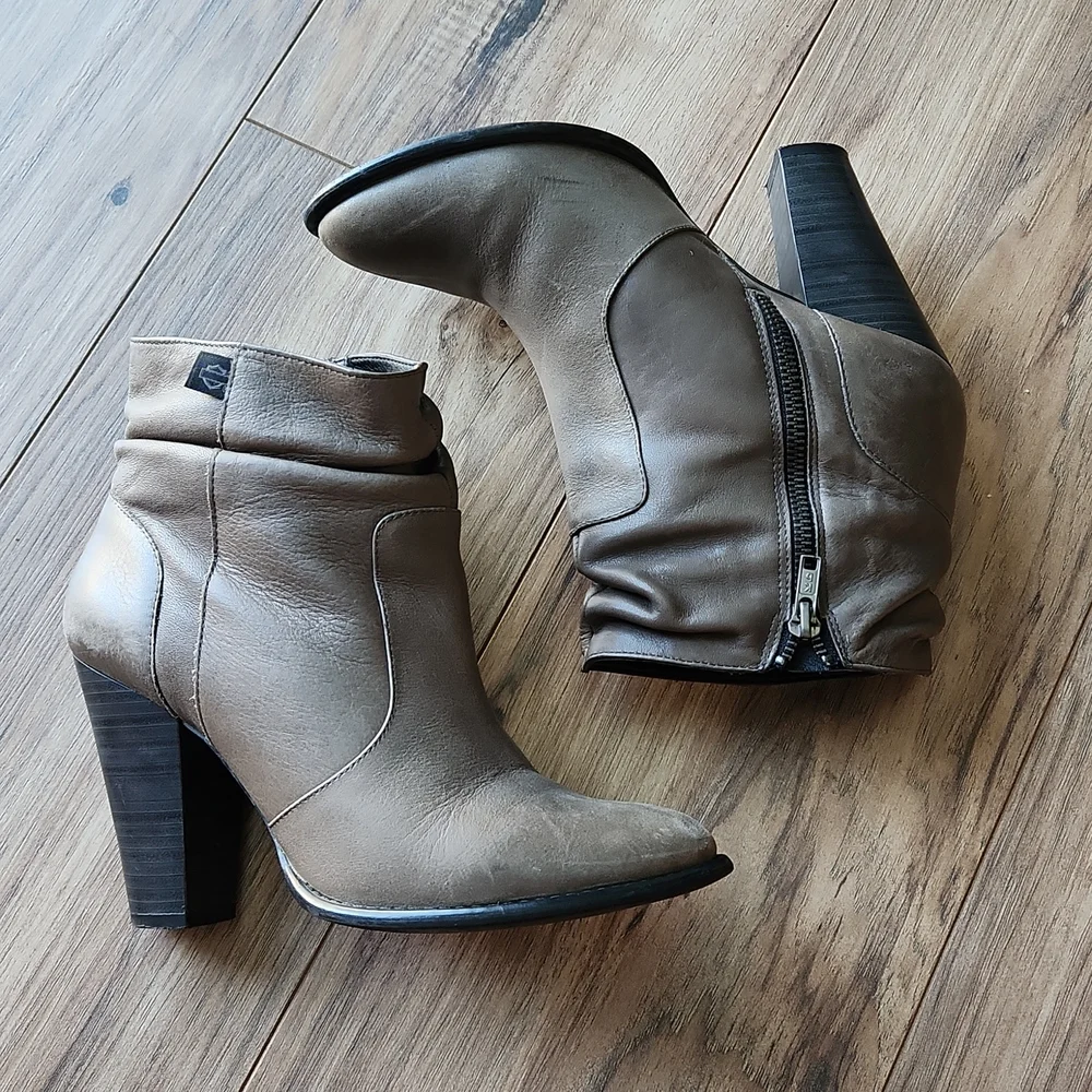 Booties - Picture 2 of 9